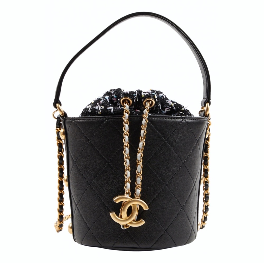 SOLD ❌ CHANEL Leather Bucket Bag